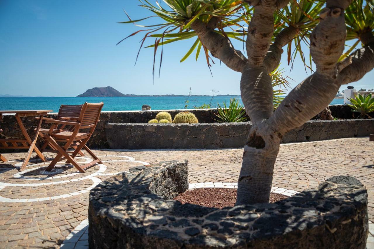La Golondrina - Beach Froont Corralejo Eksteriør bilde